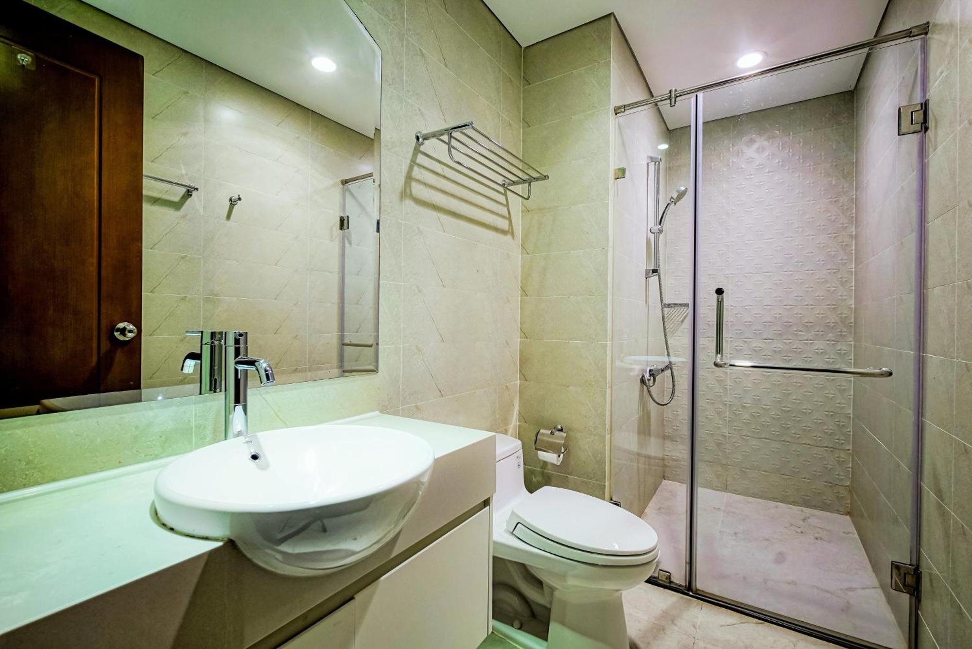 Mott Haven Apart - Vinhomes Central Park, Landmark 81 Area & Ice Rink 호치민 외부 사진