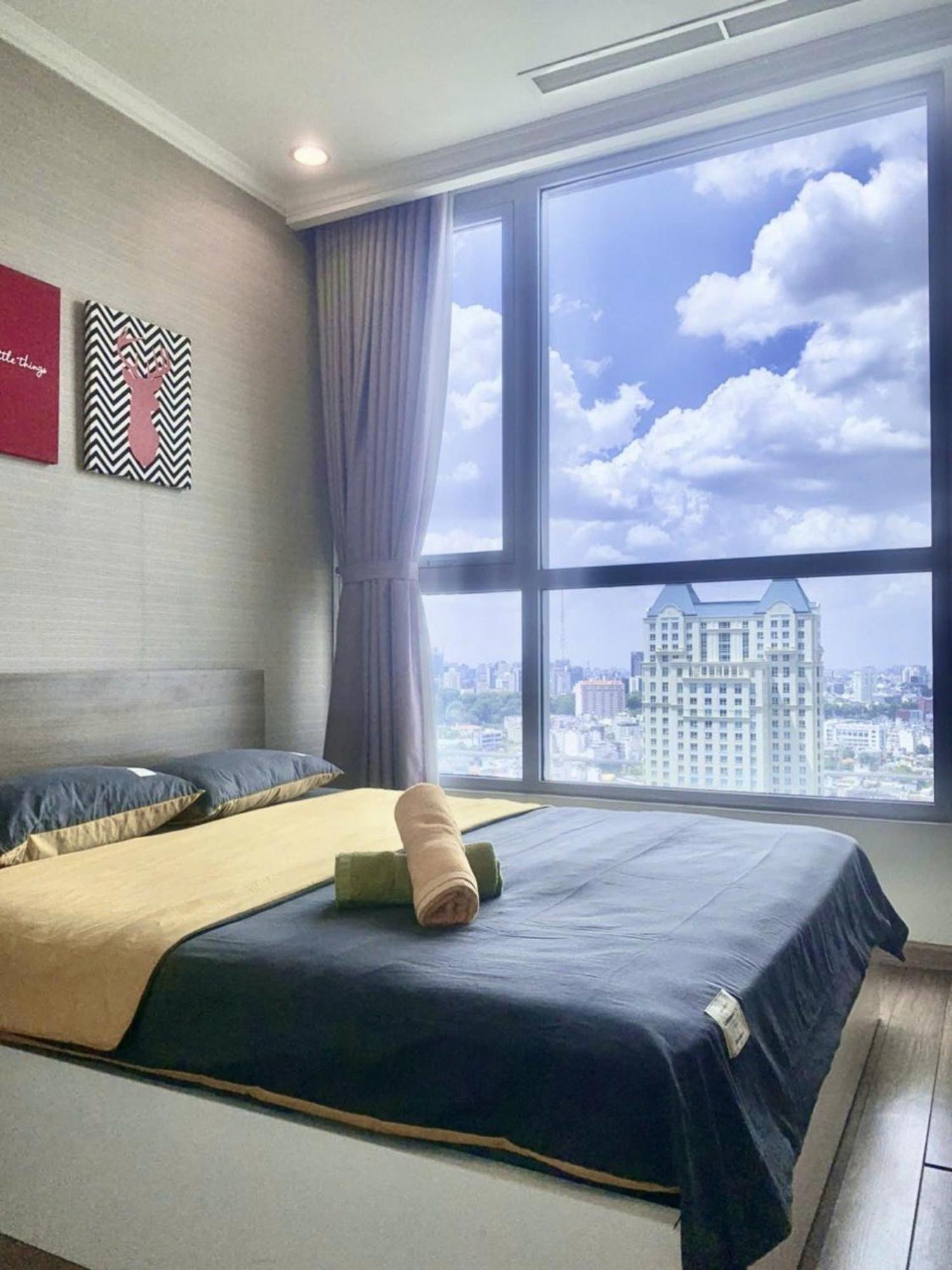 Mott Haven Apart - Vinhomes Central Park, Landmark 81 Area & Ice Rink 호치민 외부 사진